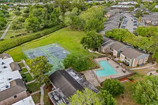 830 Threadneedle St, Houston, TX 77079 - Photo 6
