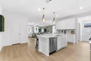 1699 Zander Ct, Alvin, TX 77511 - Photo 6