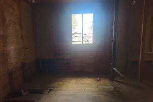 507 Merchant St, El Campo, TX 77437 - Photo 6