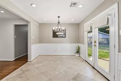 2403 Ansbury Drive, Houston, TX 77018 - Photo 14