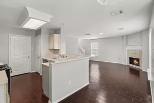 18495 Sunrise Pines Dr, Montgomery, TX 77316 - Photo 2