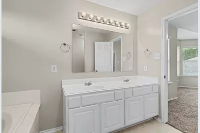 18495 Sunrise Pines Drive, Montgomery, TX 77316 - Photo 16
