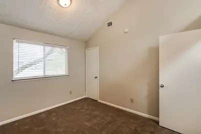 16602 Quiet Trail Drive, Humble, TX 77396 - Photo 14
