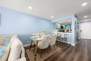 7310 Seawall Blvd, Galveston, TX 77551 - Photo 16