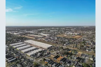 410 E 33 Rd St, Houston, TX 77018 - Photo 48