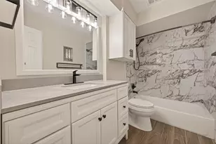 7714 Renwick Dr, Houston, TX 77081 - Photo 24