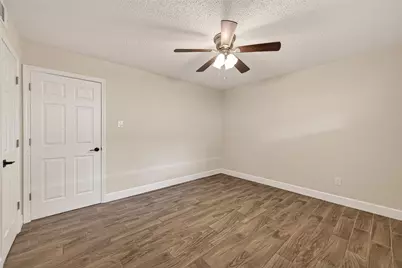 7714 Renwick Drive #M68, Houston, TX 77081 - Photo 22