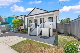 2107 54th St, Galveston, TX 77551 - Photo 4