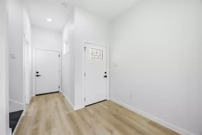 6610 Ezzard Charles Lane #A/B, Houston, TX 77091 - Photo 4