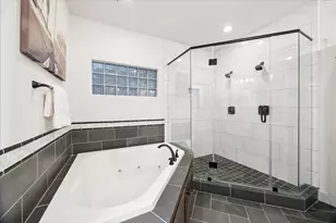 415 Reinerman St, Houston, TX 77007 - Photo 20