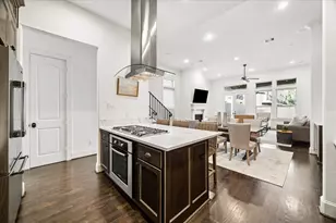 415 Reinerman St, Houston, TX 77007 - Photo 6