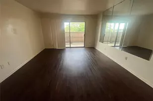 8529 Hearth Dr, Houston, TX 77054 - Photo 16