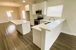 8237 Locksley Rd, Houston, TX 77078 - Photo 10
