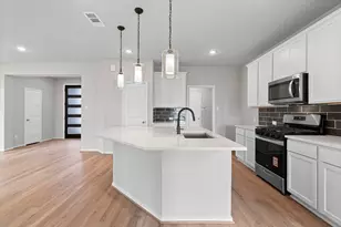 21223 Speckled Trout Ln, Cypress, TX 77433 - Photo 2