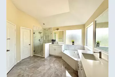 16642 Village View Trail, Sugar Land, TX 77498 - Photo 18