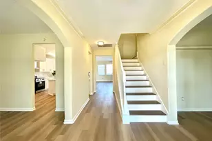 16642 Village View Trail, Sugar Land, TX 77498 - Photo 2