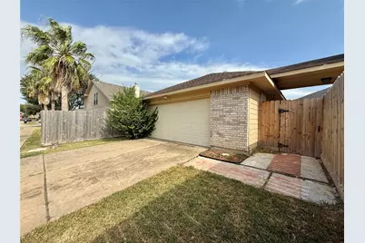 16642 Village View Trail, Sugar Land, TX 77498 - Photo 32