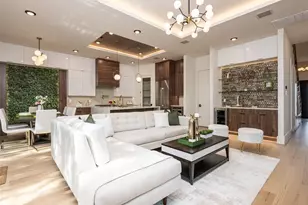 619 Winding Oaks, Stafford, TX 77477 - Photo 8