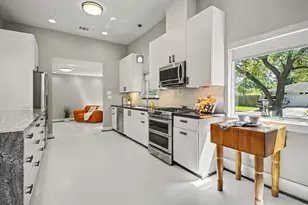 5603 Grape St, Houston, TX 77096 - Photo 12
