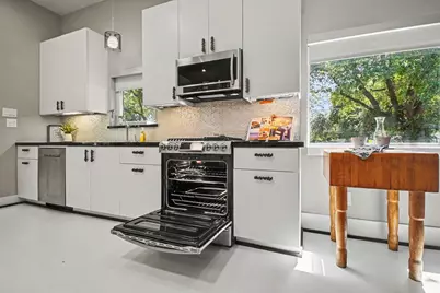 5603 Grape Street, Houston, TX 77096 - Photo 14