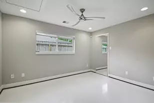 5603 Grape St, Houston, TX 77096 - Photo 22
