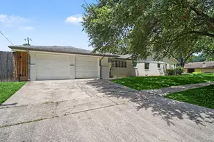 5603 Grape St, Houston, TX 77096 - Photo 44