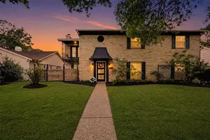 12574 Westerley Ln, Houston, TX 77077 - Photo 2