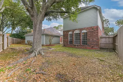 2021 Sandy Coast Circle, League City, TX 77573 - Photo 48