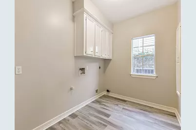 2021 Sandy Coast Circle, League City, TX 77573 - Photo 6