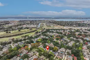 2021 Sandy Coast Cir, League City, TX 77573 - Photo 50