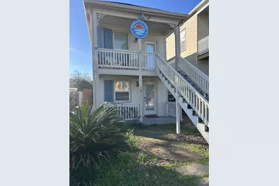 1611 Avenue N 1/2, Galveston, TX 77550 - Photo 4
