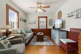 916 11th St, Galveston, TX 77550 - Photo 6