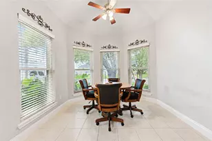1811 Emerald Green Dr, Houston, TX 77094 - Photo 14