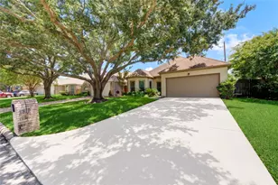 1811 Emerald Green Dr, Houston, TX 77094 - Photo 4