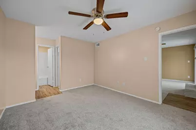 18515 Egret Bay Boulevard #1208, Webster, TX 77058 - Photo 14