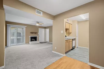 18515 Egret Bay Boulevard #1208, Webster, TX 77058 - Photo 2