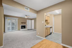 18515 Egret Bay Blvd, Webster, TX 77058 - Photo 2