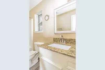 5218 Avenue P #1, Galveston, TX 77551 - Photo 8