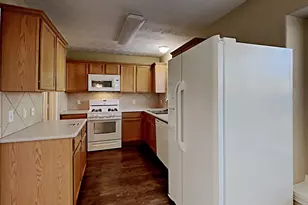 5010 Deer Path Dr, Conroe, TX 77303 - Photo 2
