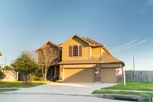 8606 Morning Dove Ln, Baytown, TX 77521 - Photo 1