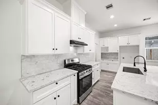 19319 Sears Dr, Houston, TX 77338 - Photo 16