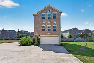 11603 Main Fir Dr, Houston, TX 77025 - Photo 1