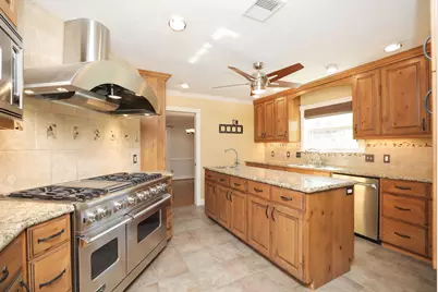 722 Crossroads Drive, Houston, TX 77079 - Photo 20