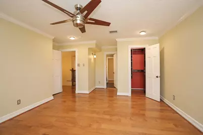 722 Crossroads Drive, Houston, TX 77079 - Photo 38