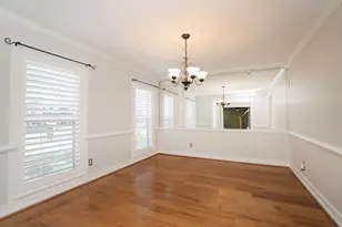 722 Crossroads Dr, Houston, TX 77079 - Photo 16