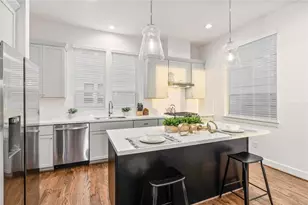 308 Jensen Dr, Houston, TX 77020 - Photo 18