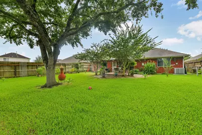 203 Green Isle Avenue, Dickinson, TX 77539 - Photo 38