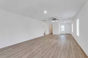 7814 Switchgrass Crk Dr, Katy, TX 77493 - Photo 14