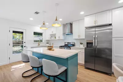 4427 Sanford Road, Houston, TX 77035 - Photo 4