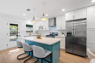 4427 Sanford Rd, Houston, TX 77035 - Photo 4